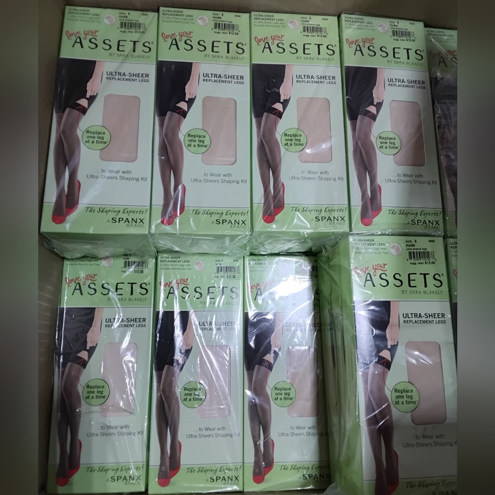 ( LOT OF 9 ) Love Your Assets by SPANX Ultra—Sheers Shaping Kit - Size 5 NUDE